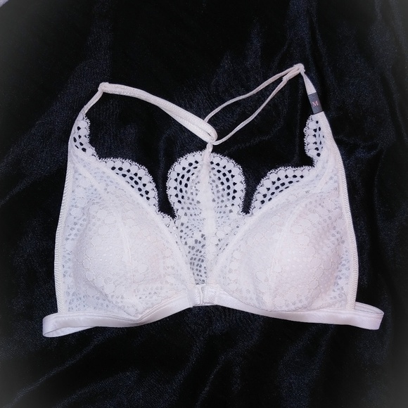 Victoria's Secret Other - Victoria secret white lace triangle Bralette bra M
